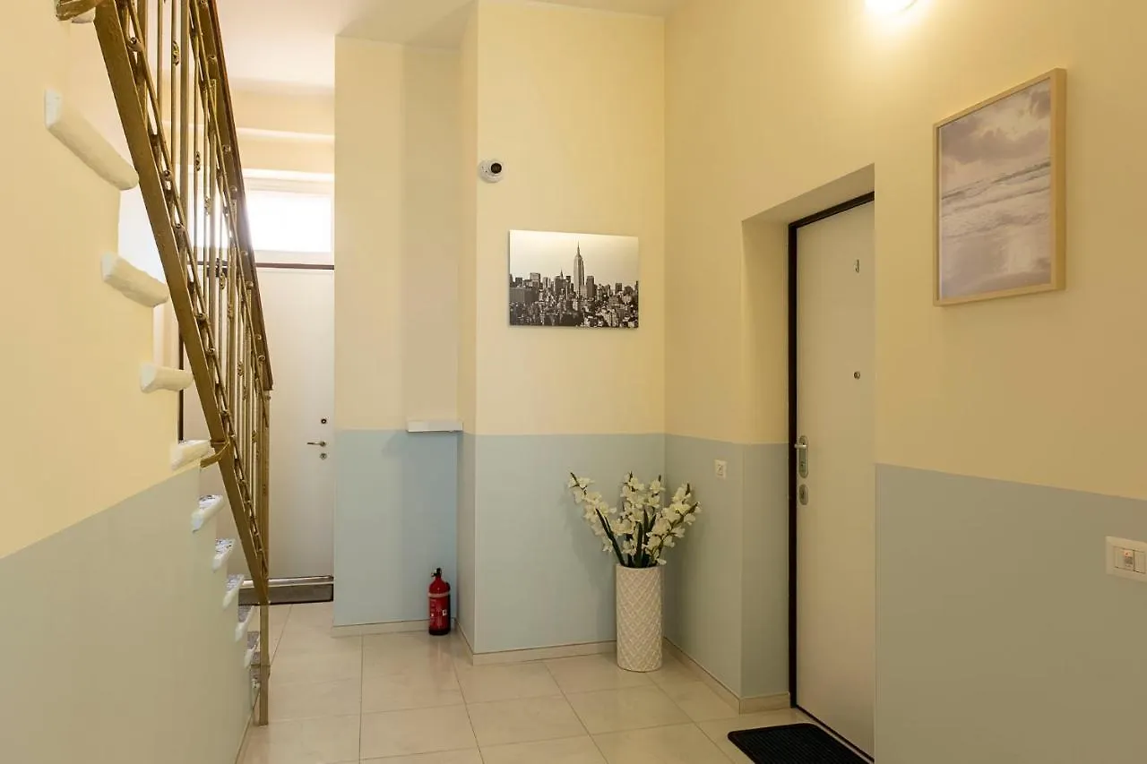 Leader Apartment 1 - Monzino - Hockey Msg Arena - Linate - Milan