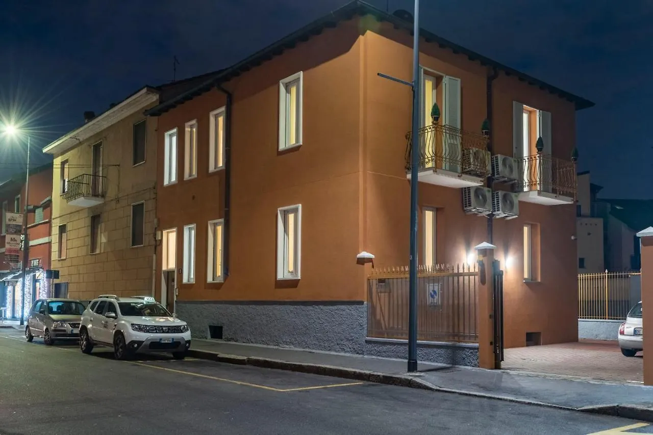Leader Apartment 1 - Monzino - Hockey Msg Arena - Linate - Milan Italy